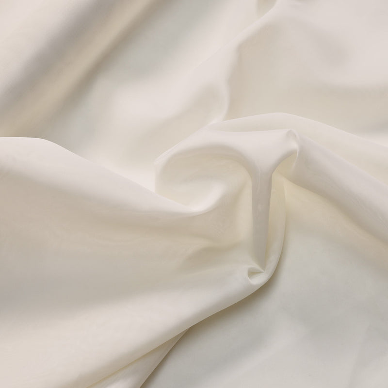 7895/004 Spotlight Cream Fabric by Prestigious Textiles