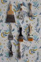 Serpientes y Flores Light 40th Anniversary Wallpaper by Coordonné