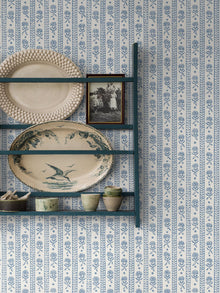 8052 Nejlikerand Light Blue Anno II Wallpaper by Boråstapeter