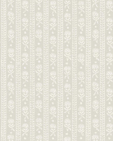 8053 Nejlikerand Light Grey Anno II Wallpaper by Boråstapeter