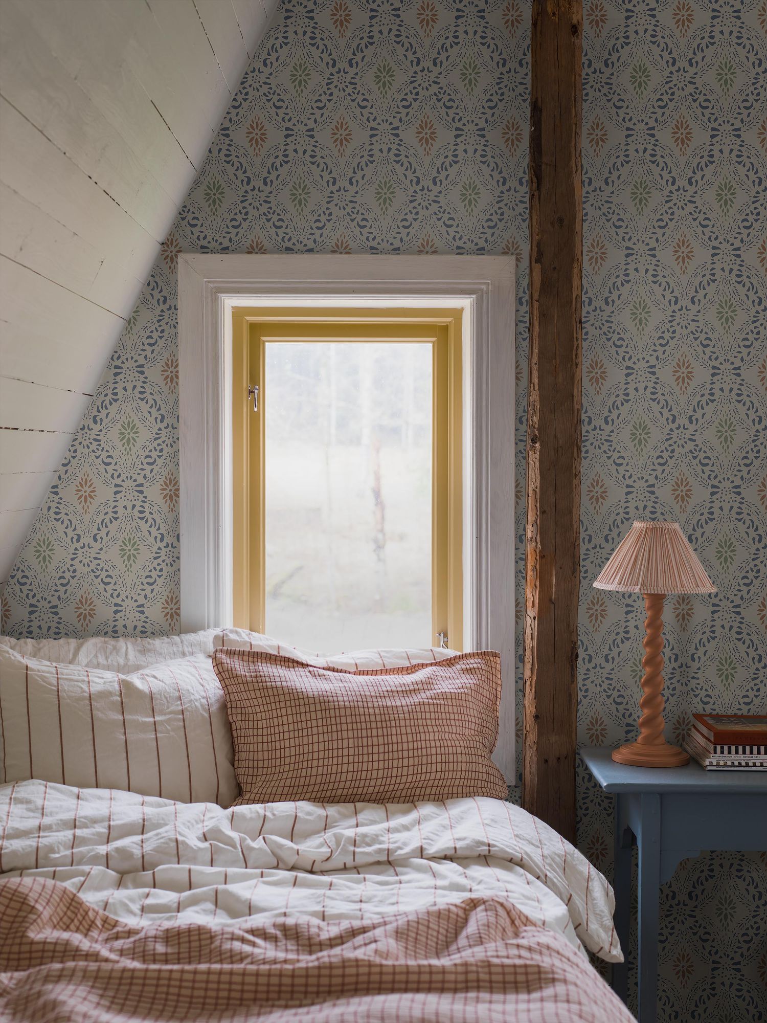 8054 Kvarnholmen Light Blue Anno II Wallpaper by Boråstapeter
