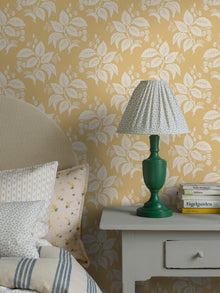 8057 Tengbergska Light Yellow Anno II Wallpaper by Boråstapeter