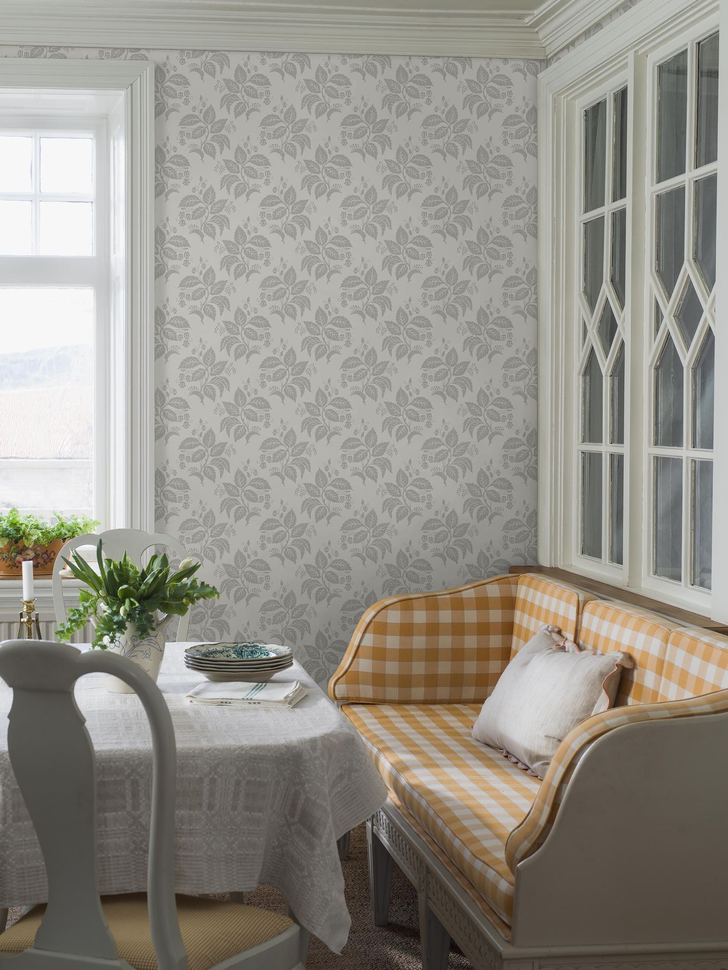 8058 Tengbergska Light Grey Anno II Wallpaper by Boråstapeter