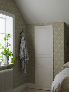 8059 Västigårn Light Green Anno II Wallpaper by Boråstapeter