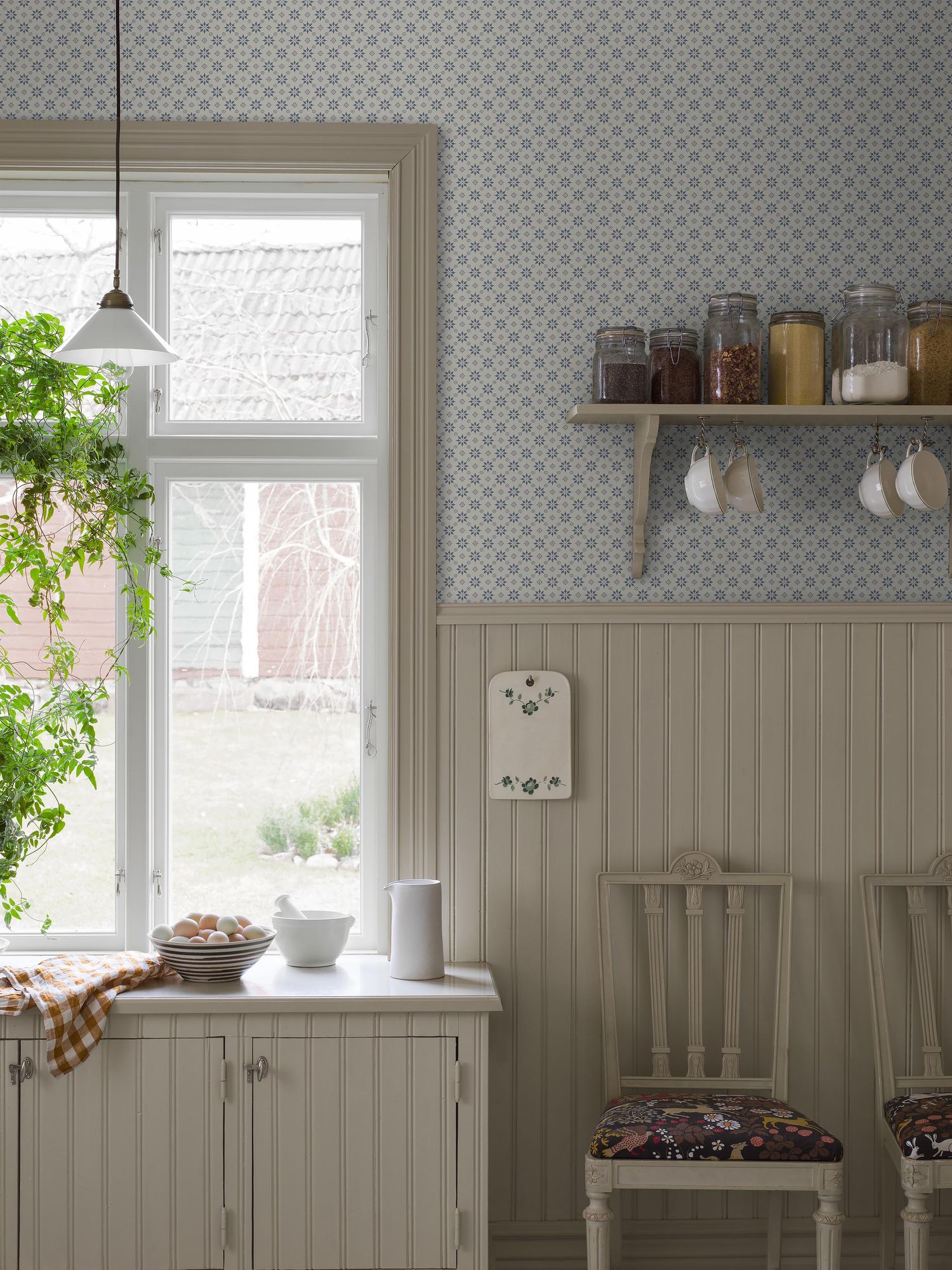 8067 Stella Light Blue Anno II Wallpaper by Boråstapeter