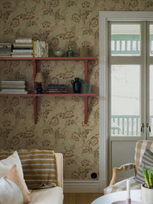8069 Göteborg Light Red Anno II Wallpaper by Boråstapeter