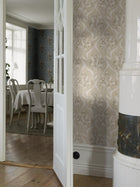 Jugendbukett Light Beige Anno II Wallpaper by Boråstapeter