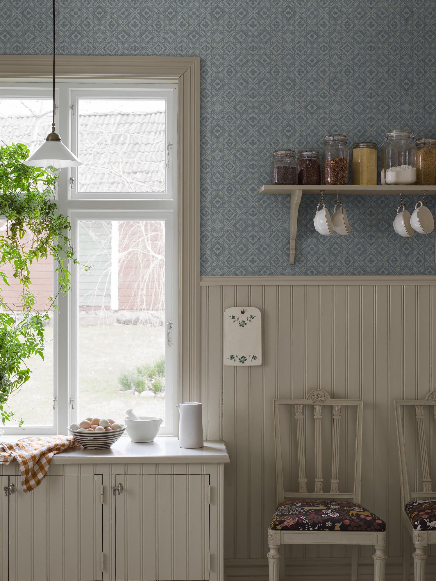 8074 Friedrich Light Blue Anno II Wallpaper by Boråstapeter