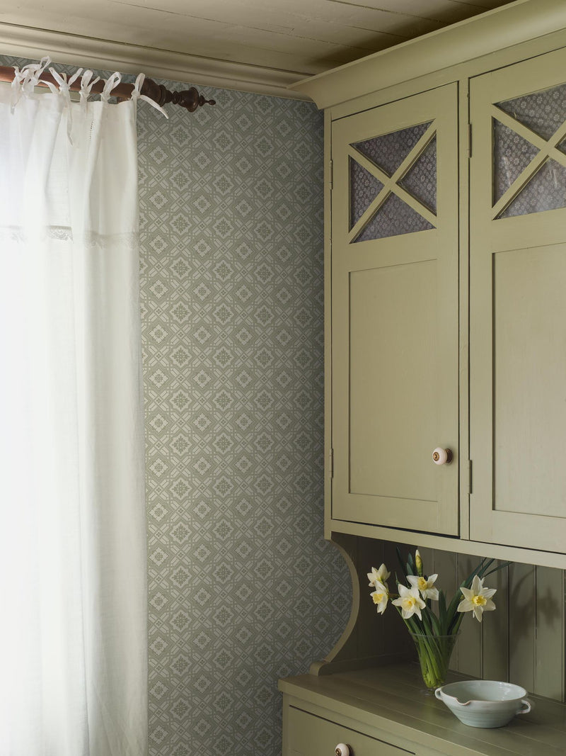8075 Friedrich Light Green Anno II Wallpaper by Boråstapeter