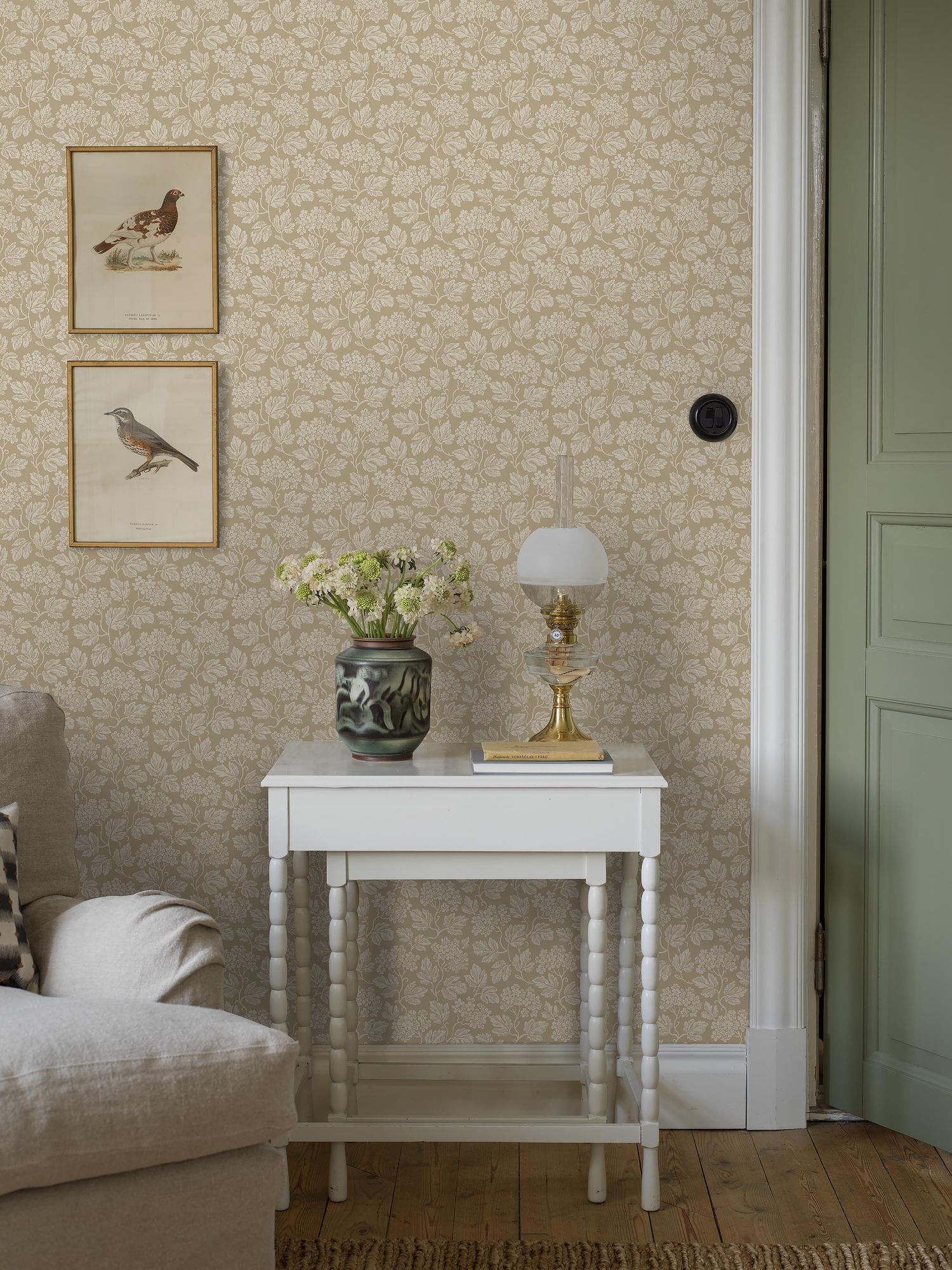 8080 Hagtorn Light Beige Anno II Wallpaper by Boråstapeter