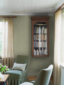 8083 Hagtorn Light Green Anno II Wallpaper by Boråstapeter