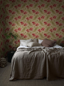 8090 Vallmo Red and Yellow Wallpaper by Boråstapeter
