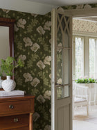 8091 Vallmo Green and White Wallpaper by Boråstapeter