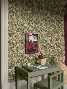 8141 Fairies Green Wallpaper by Boråstapeter