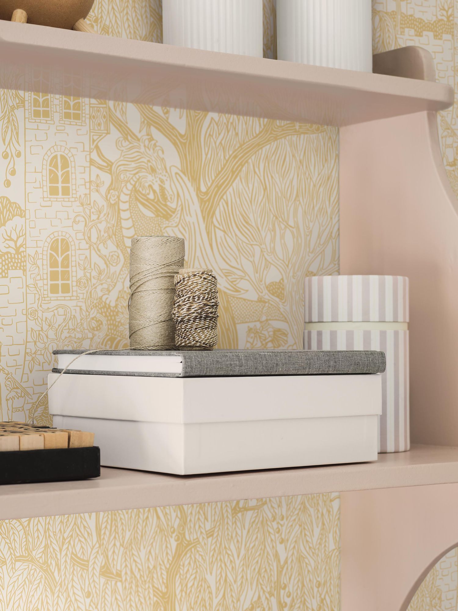 8145 Kingdom of the Willow Yellow Wallpaper by Boråstapeter