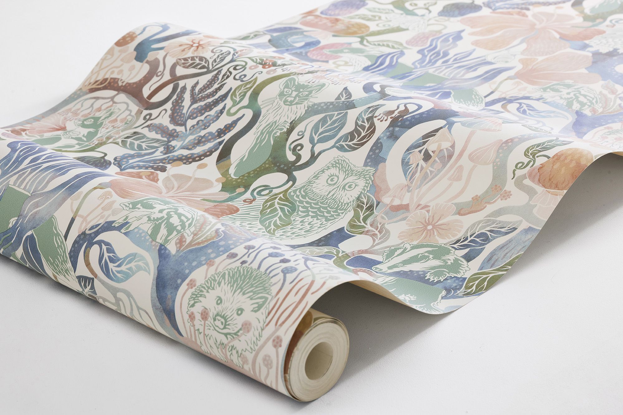 8148 Magic Woods Multi Wallpaper by Boråstapeter