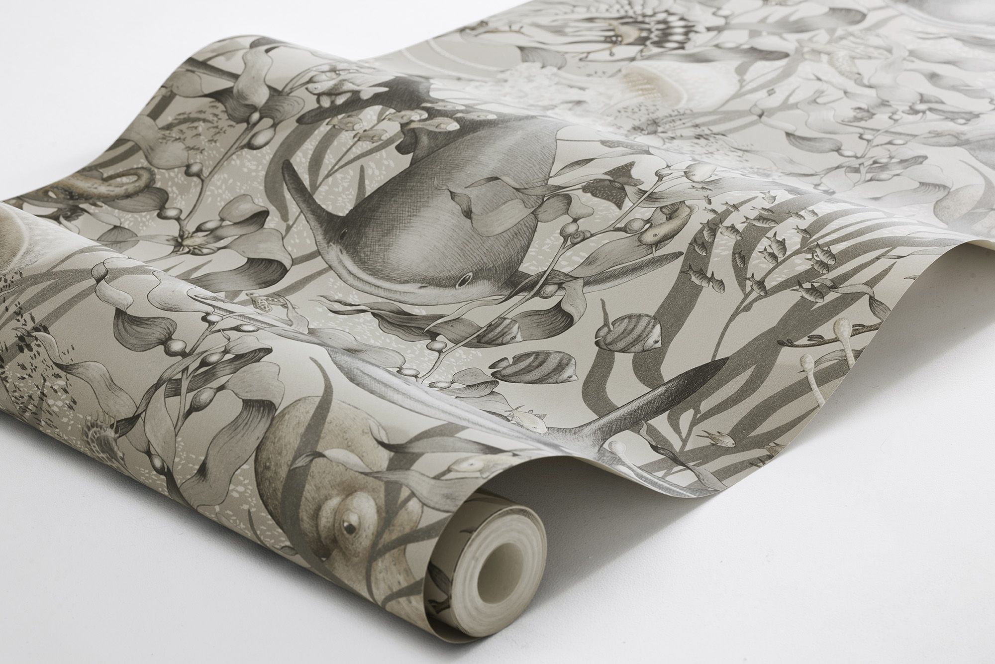 8151 Underwater Magic Beige Wallpaper by Boråstapeter