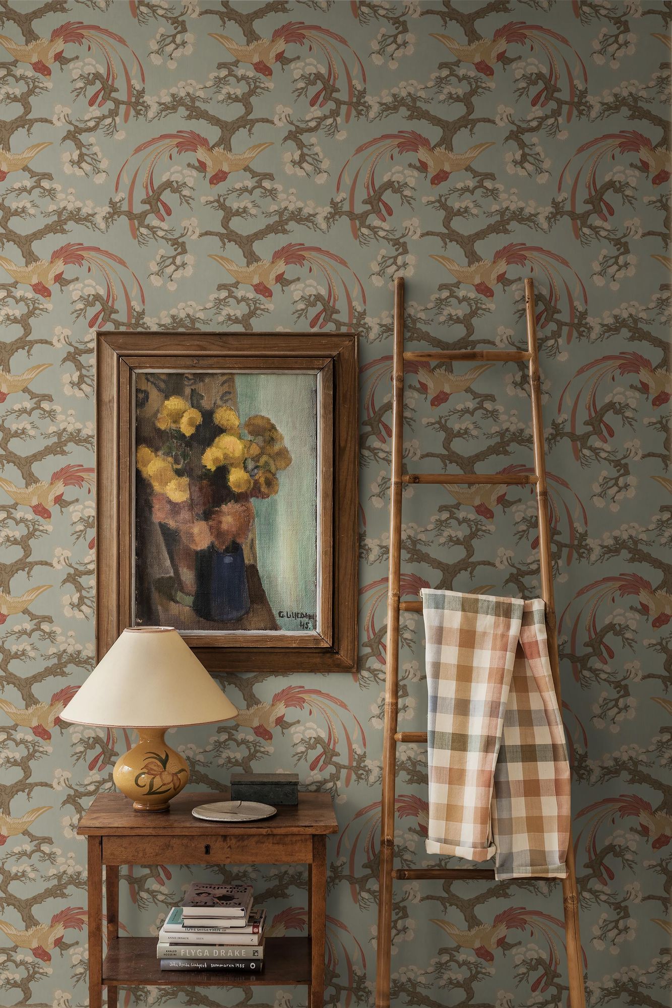 8160 Fenix Light Blue Charm Wallpaper by Boråstapeter