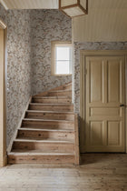 8163 Fenix Light Grey Charm Wallpaper by Boråstapeter