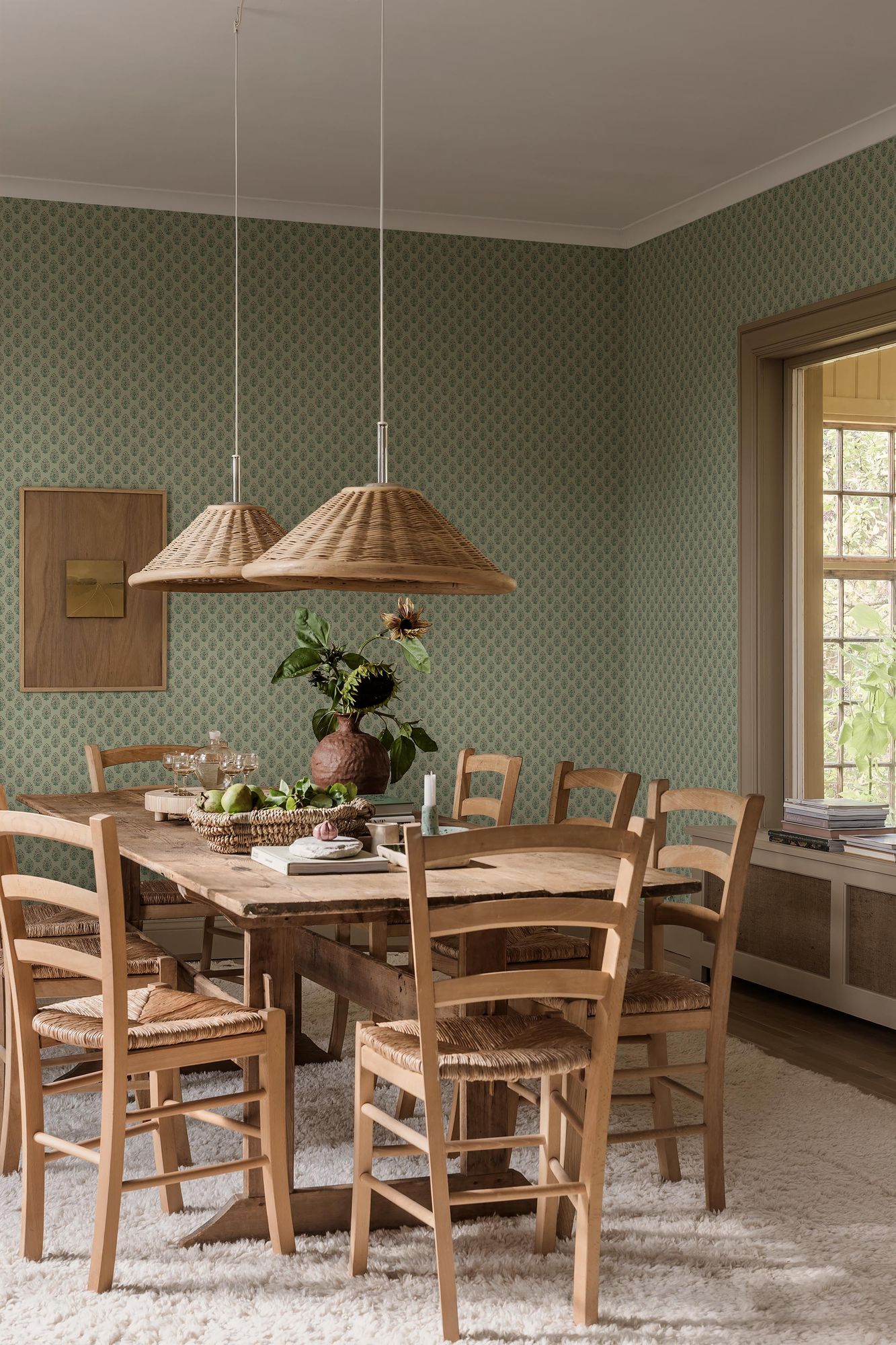 8168 Sibylla Dark Green Charm Wallpaper by Boråstapeter