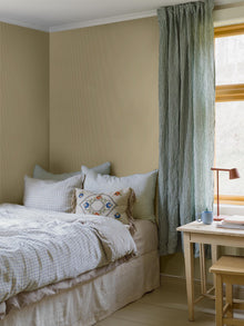 8177 Sam Light Yellow Charm Wallpaper by Boråstapeter