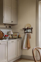 8177 Sam Light Yellow Charm Wallpaper by Boråstapeter