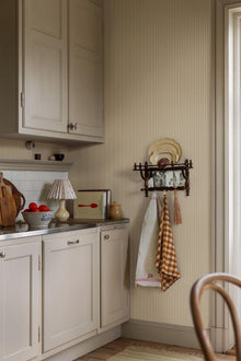 8177 Sam Light Yellow Charm Wallpaper by Boråstapeter