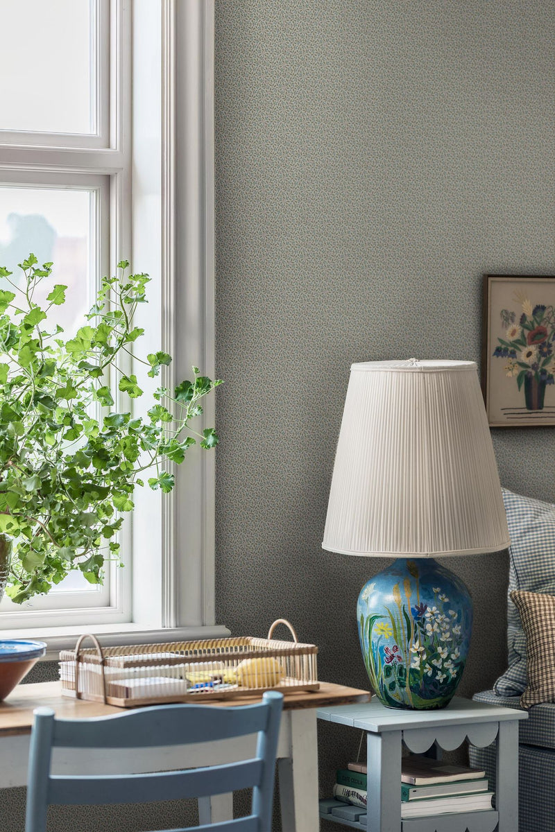 8179 Ida Light Green Charm Wallpaper by Boråstapeter