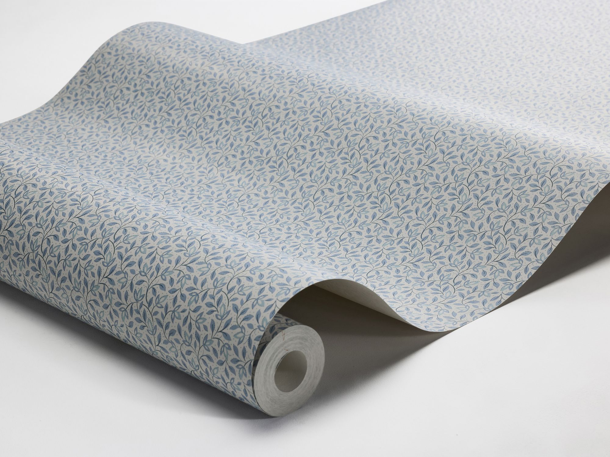 8180 Ida Light Blue Charm Wallpaper by Boråstapeter