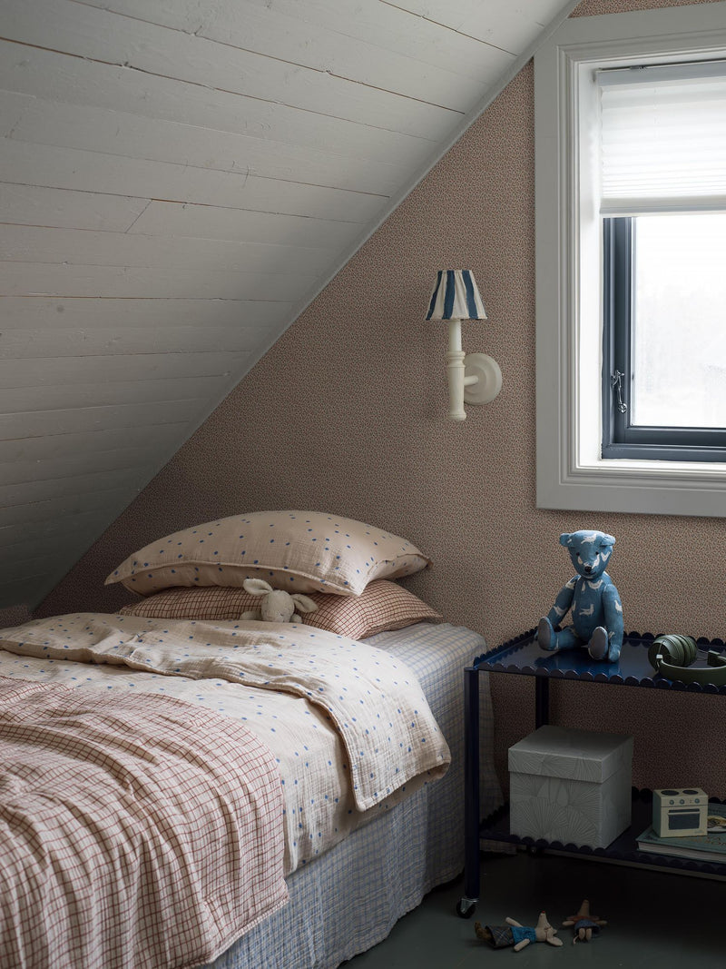 8182 Ida Light Red Charm Wallpaper by Boråstapeter