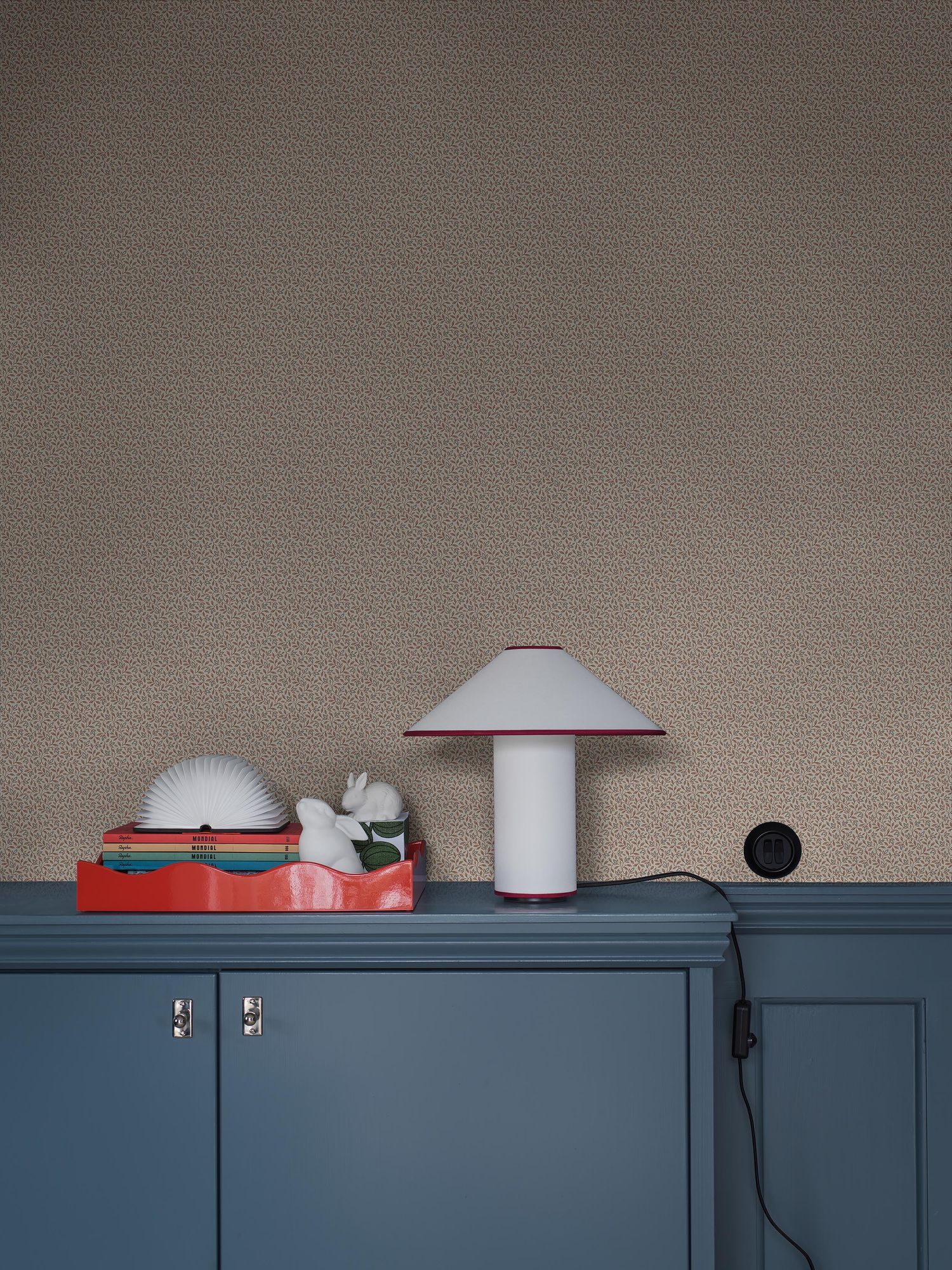 8182 Ida Light Red Charm Wallpaper by Boråstapeter