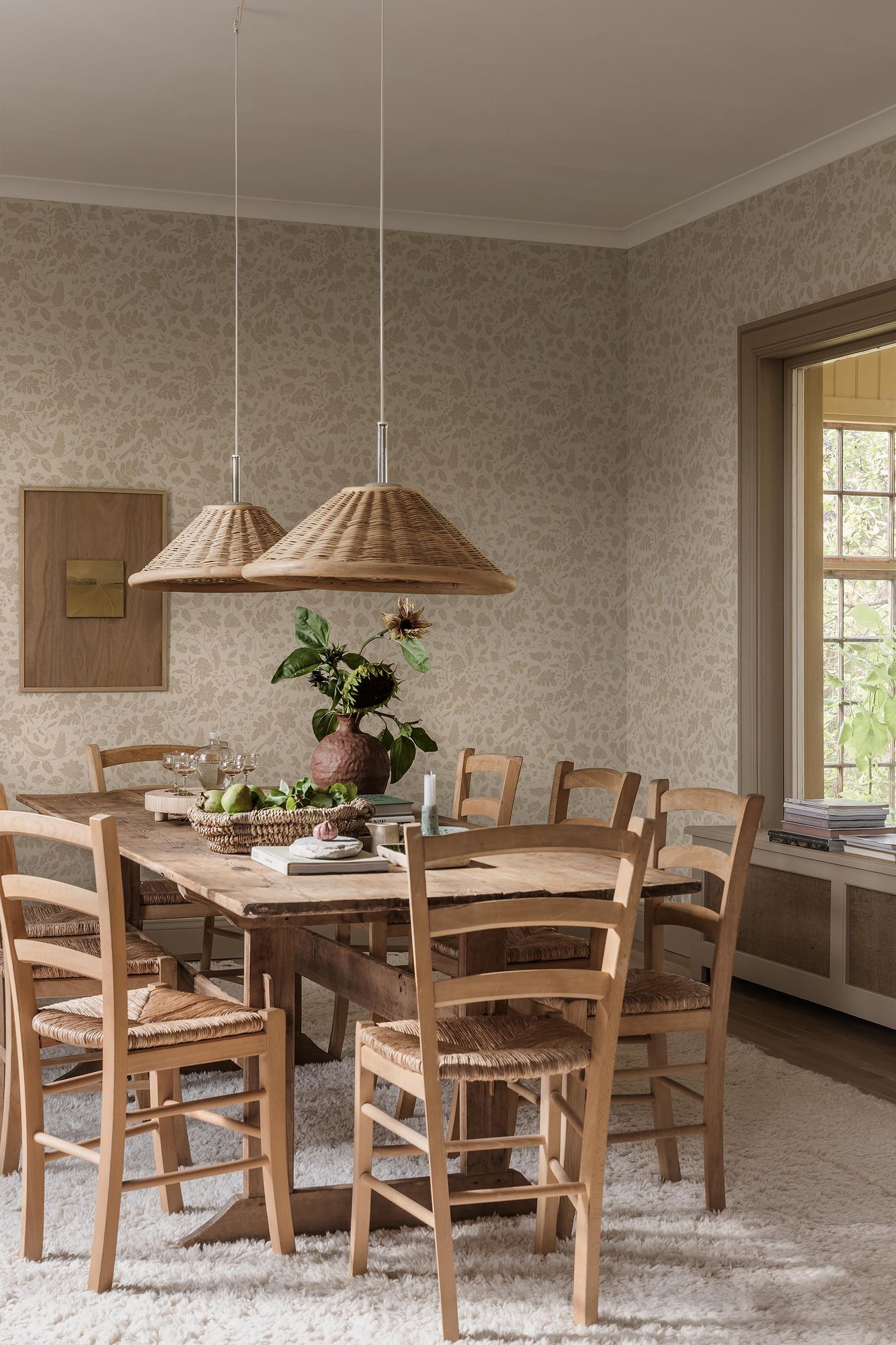 8185 Isidor Light Beige Charm Wallpaper by Boråstapeter