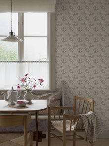 8187 Helena Light Beige Charm Wallpaper by Boråstapeter