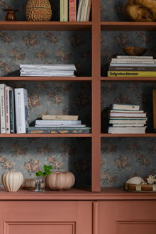 8189 Helena Light Blue Charm Wallpaper by Boråstapeter