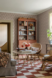 8190 Helena Light Pink Charm Wallpaper by Boråstapeter