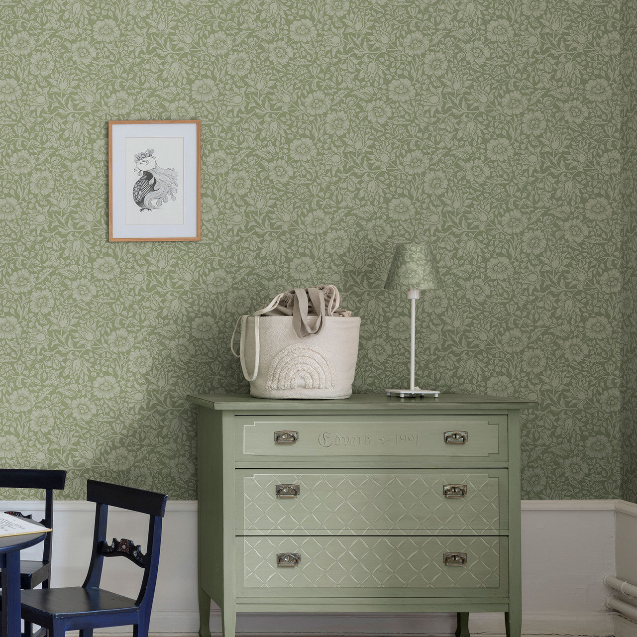 82041 Mallow Hidden Treasures Green Wallpaper By Galerie