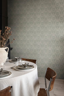 835-48 Garden Green Emil Trädgården Wallpaper by Sandberg