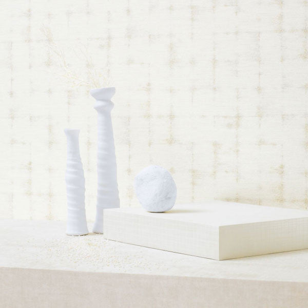 SWHT83740101 Segment So White 4 Wallpaper by Casadeco