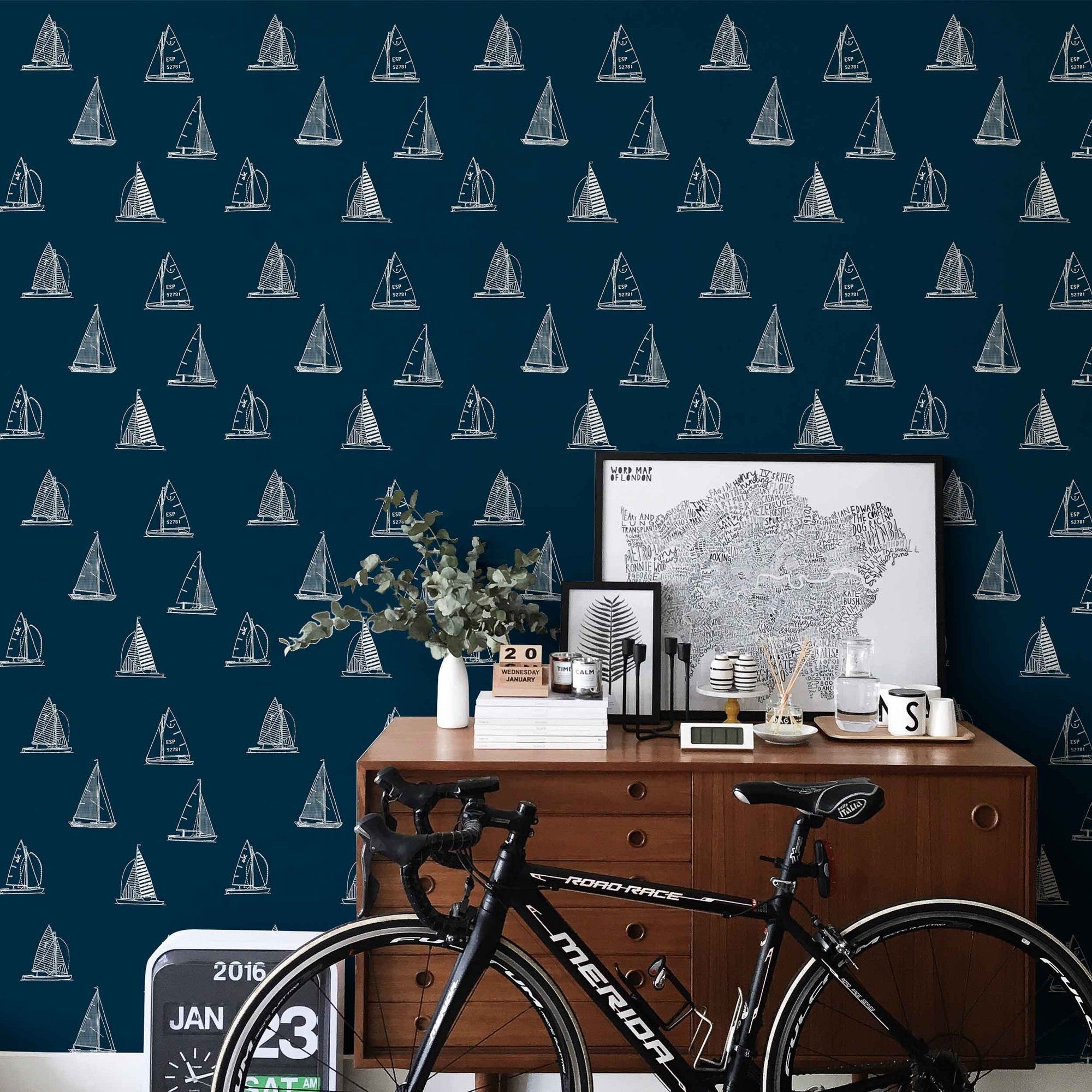 8500024 Eslora Full Navy Instant Wallpaper by Coordonné