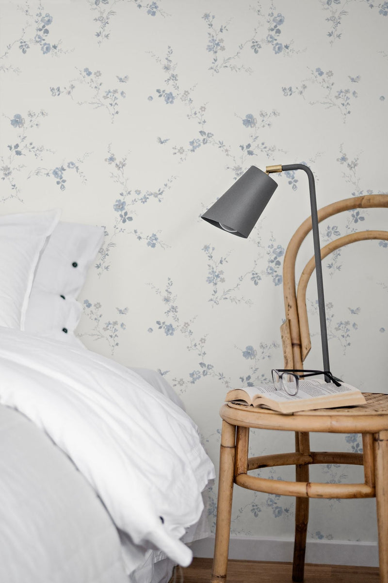 8627 Borosan 8627 Paper-based Light White and Blue Borosan 21 Paper Wallpaper by Boråstapeter