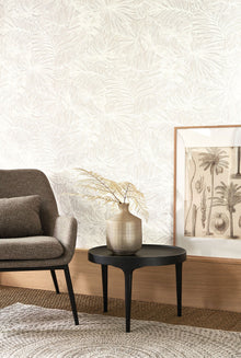86430292 Granada Blanc Vegetals Wallpaper by Casadeco