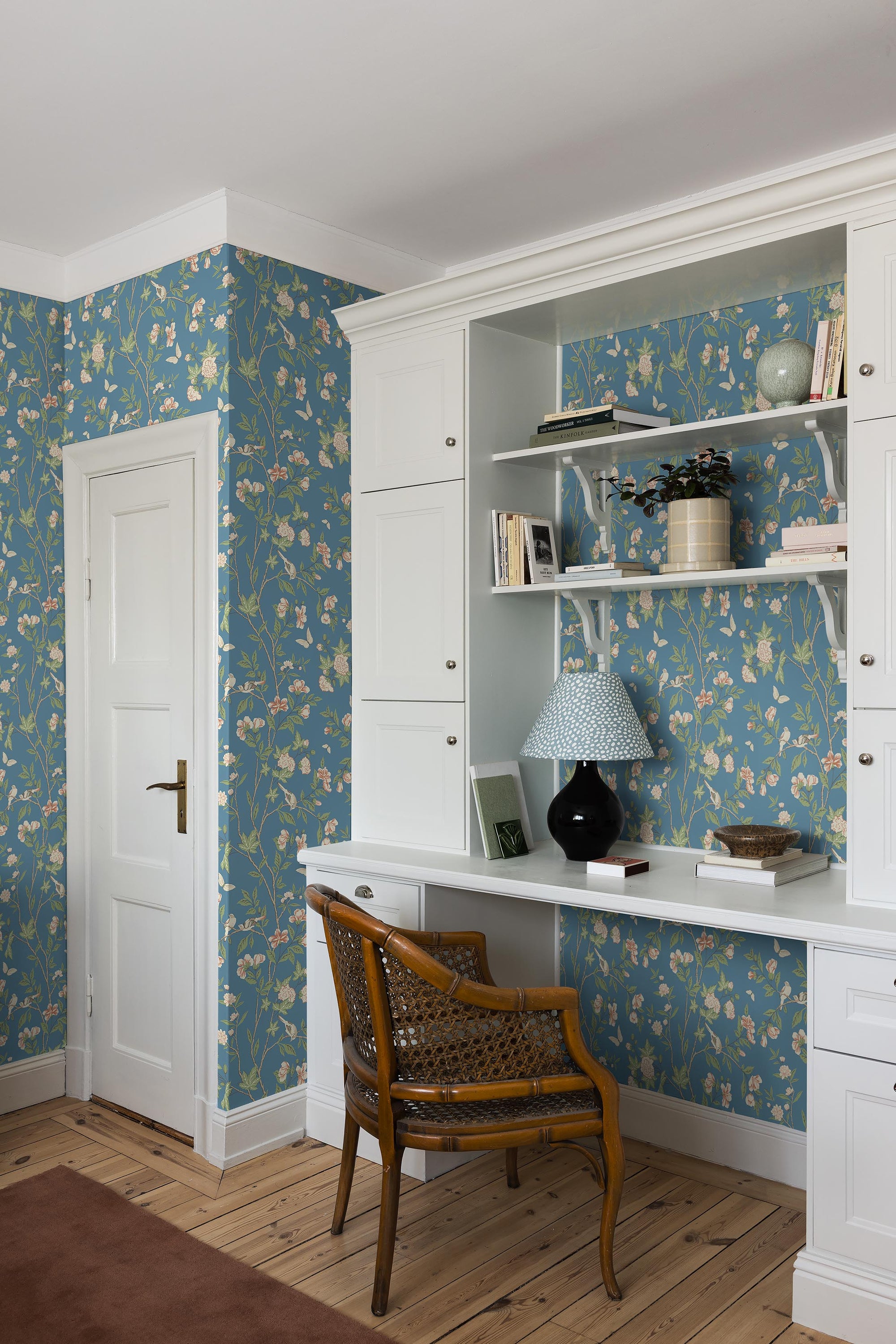 Sophia Magdalena Blue Herrgård Wallpaper by Boråstapeter