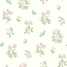 Luktärt Multi Herrgård Wallpaper by Boråstapeter