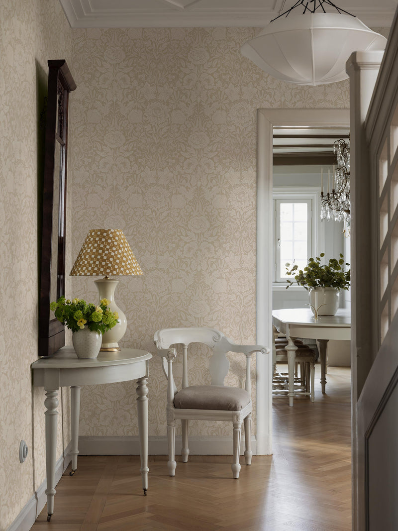 Hildasholm Beige Herrgård Wallpaper by Boråstapeter
