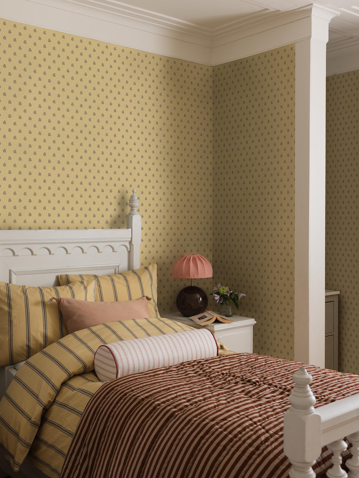 Désirée Yellow Herrgård Wallpaper by Boråstapeter