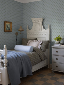 Désirée Blue Herrgård Wallpaper by Boråstapeter