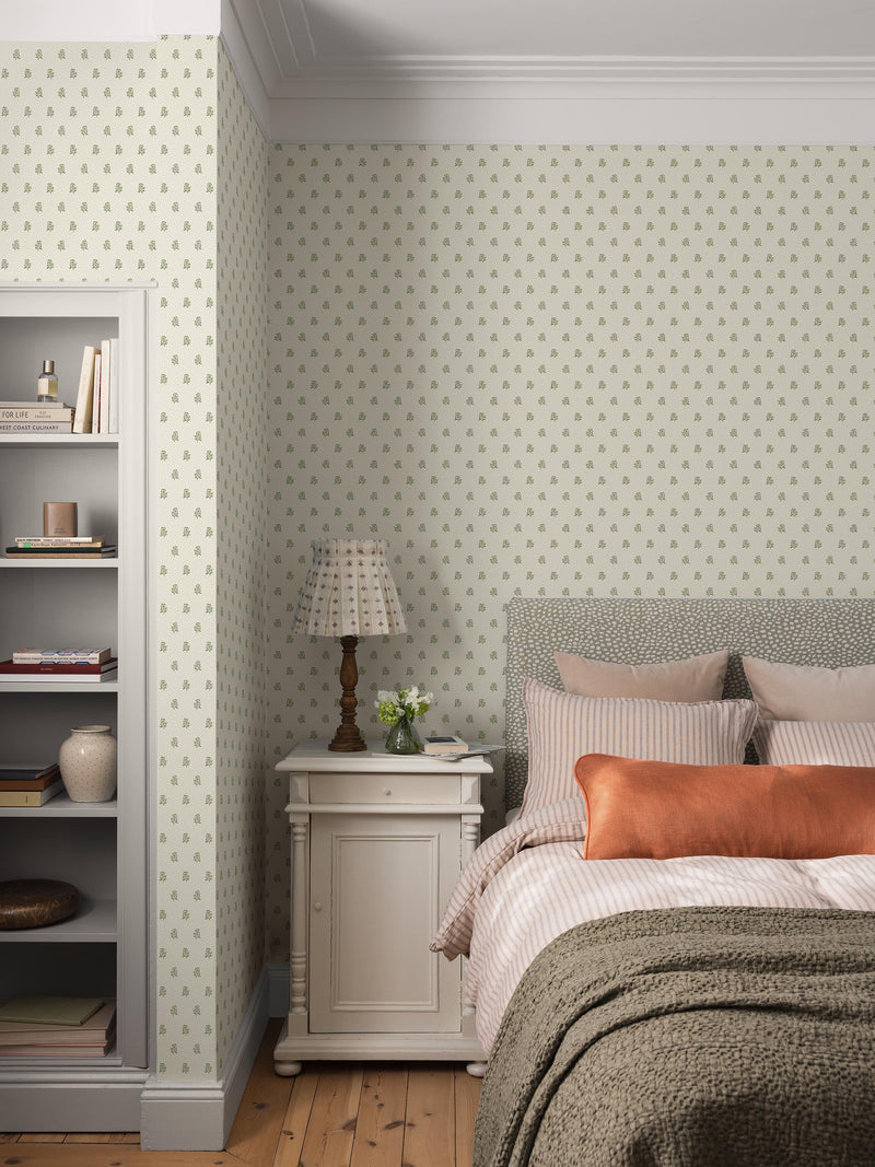 Désirée White Herrgård Wallpaper by Boråstapeter