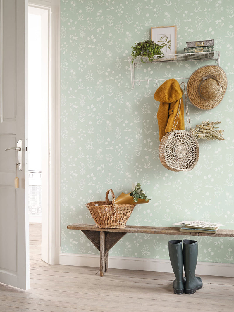 Herbier Vert Aloe Gardens Wallpaper by Casadeco