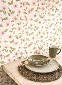 Clematites Rose Anglais Gardens Wallpaper by Casadeco