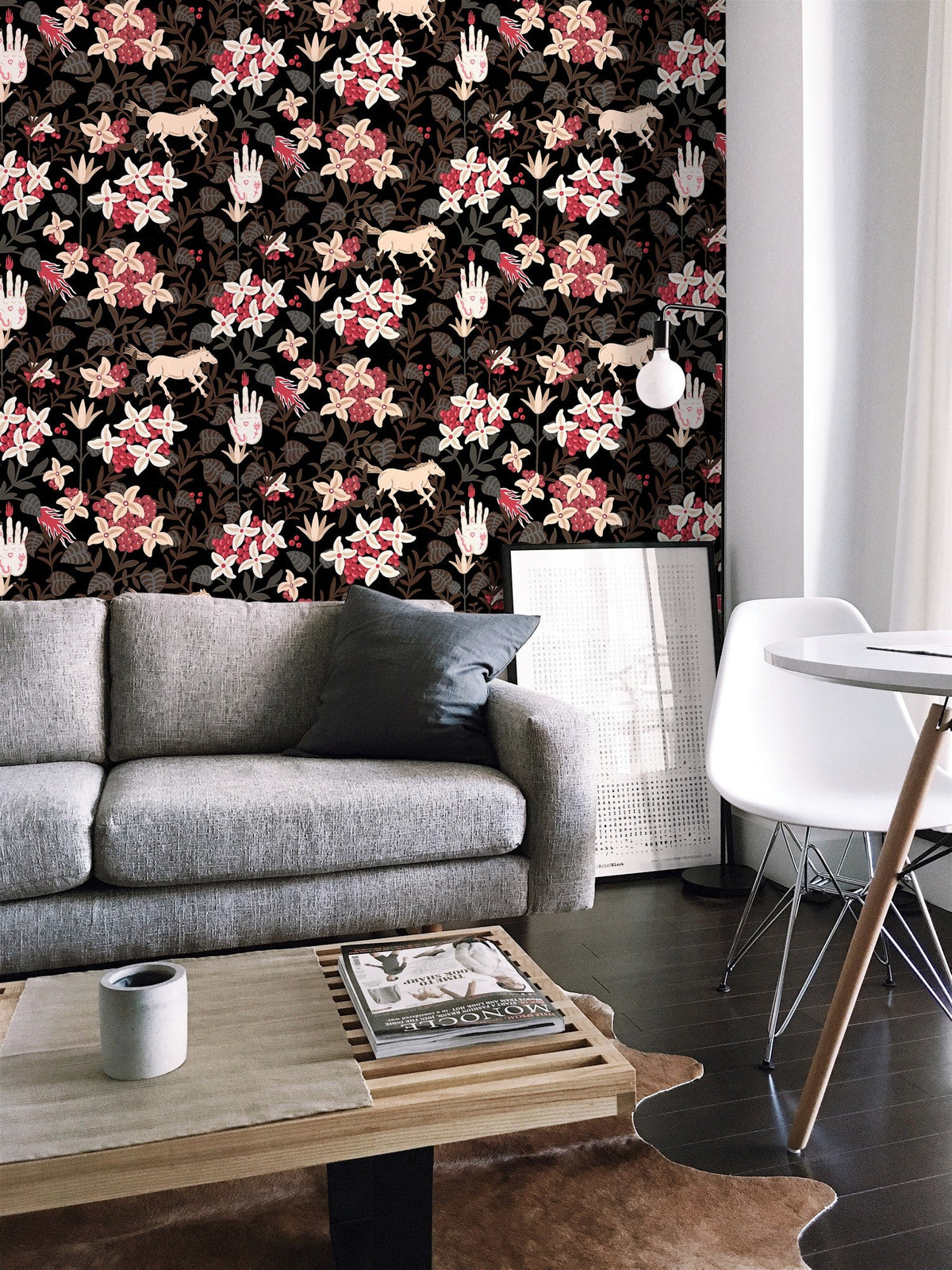 8800047 Neo-flowery Black Metamorphosis Wallpaper by Coordonné